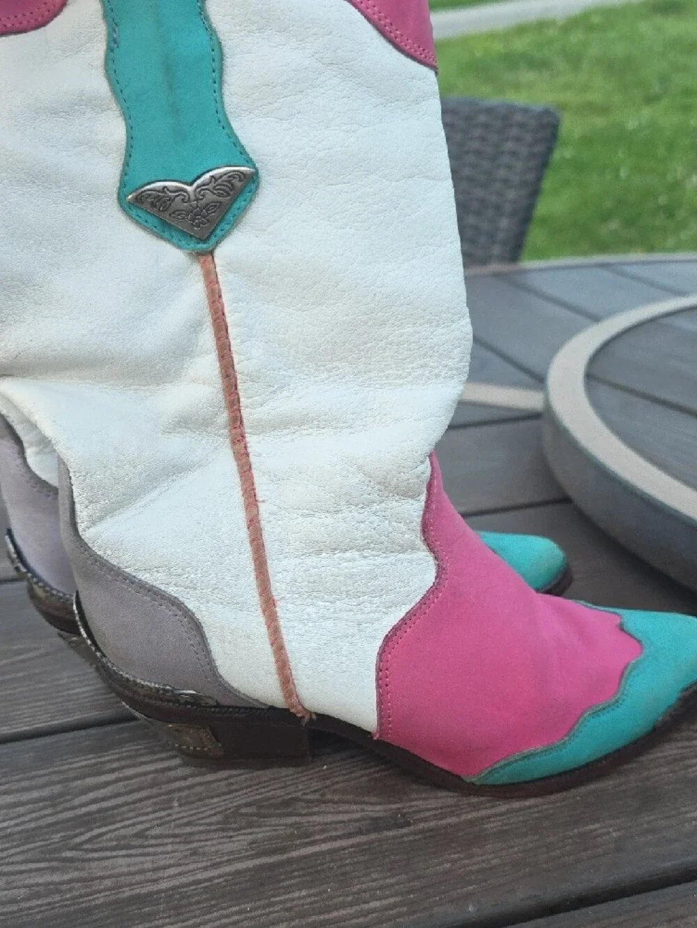 Vintage 1980's Zodiac Pink, Turquoise & White Women's Western Boots Style 203071 - Picture 4 of 8